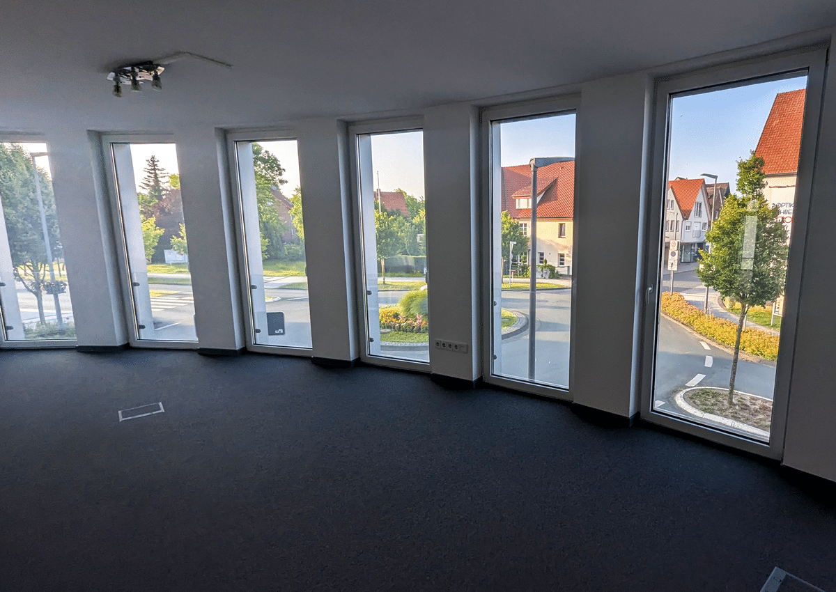 Gebauudereinigung-für-Bueros,-Gewerbe-und-Verwaltungen