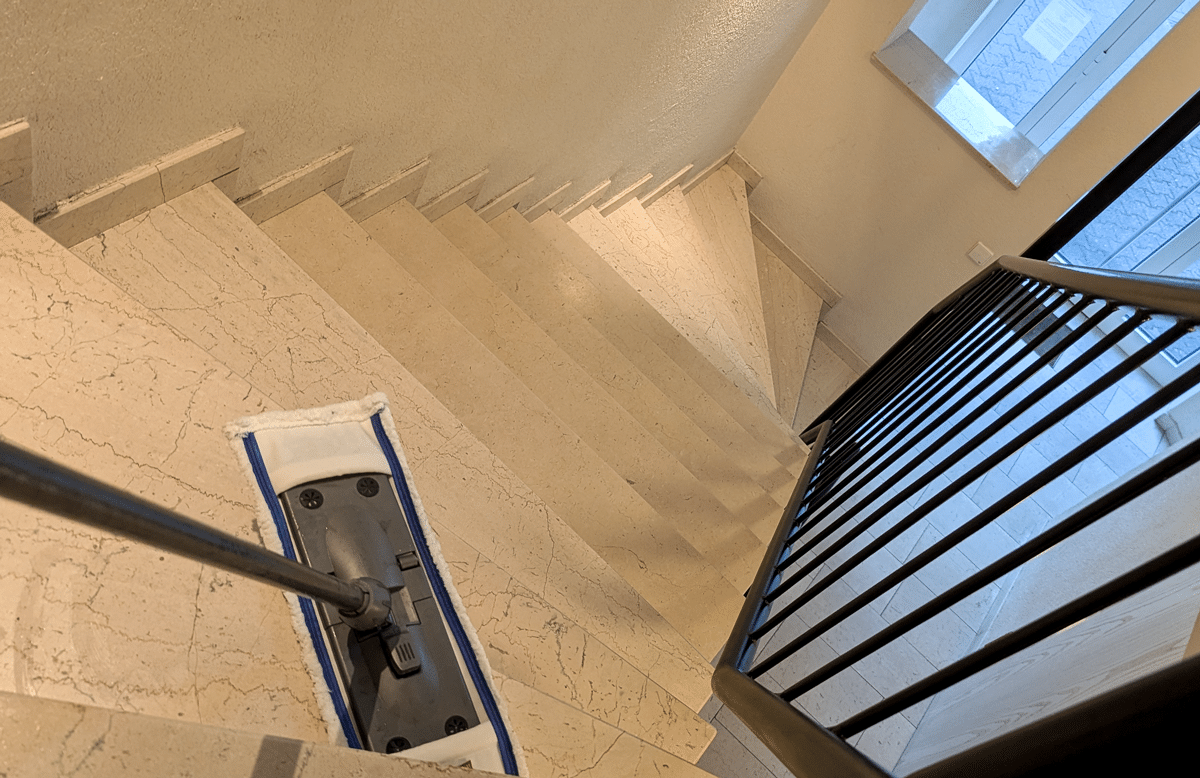 Treppenhausreinigung