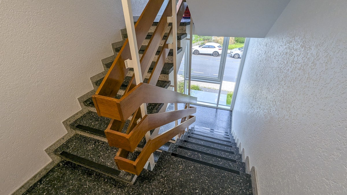 Treppenhausreinigung in Schloß Holte-Stukenbrock: Mieter oder Dienstleister – Wer ist verantwortlich?