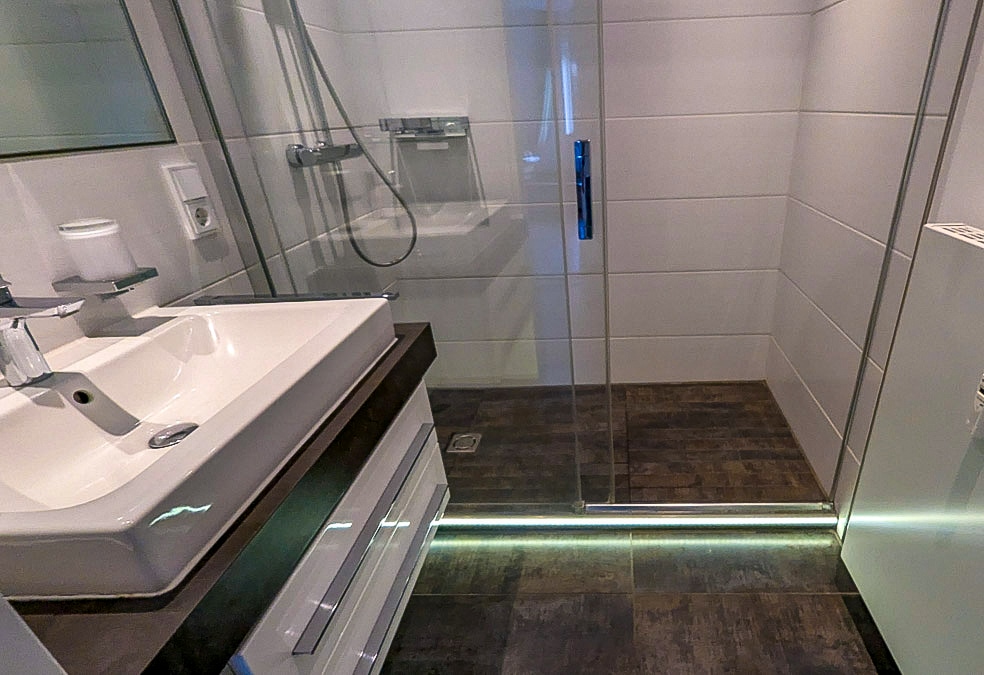 Grundreinigung einer 80 qm Wohnung in Osnabrück nach Renovierung